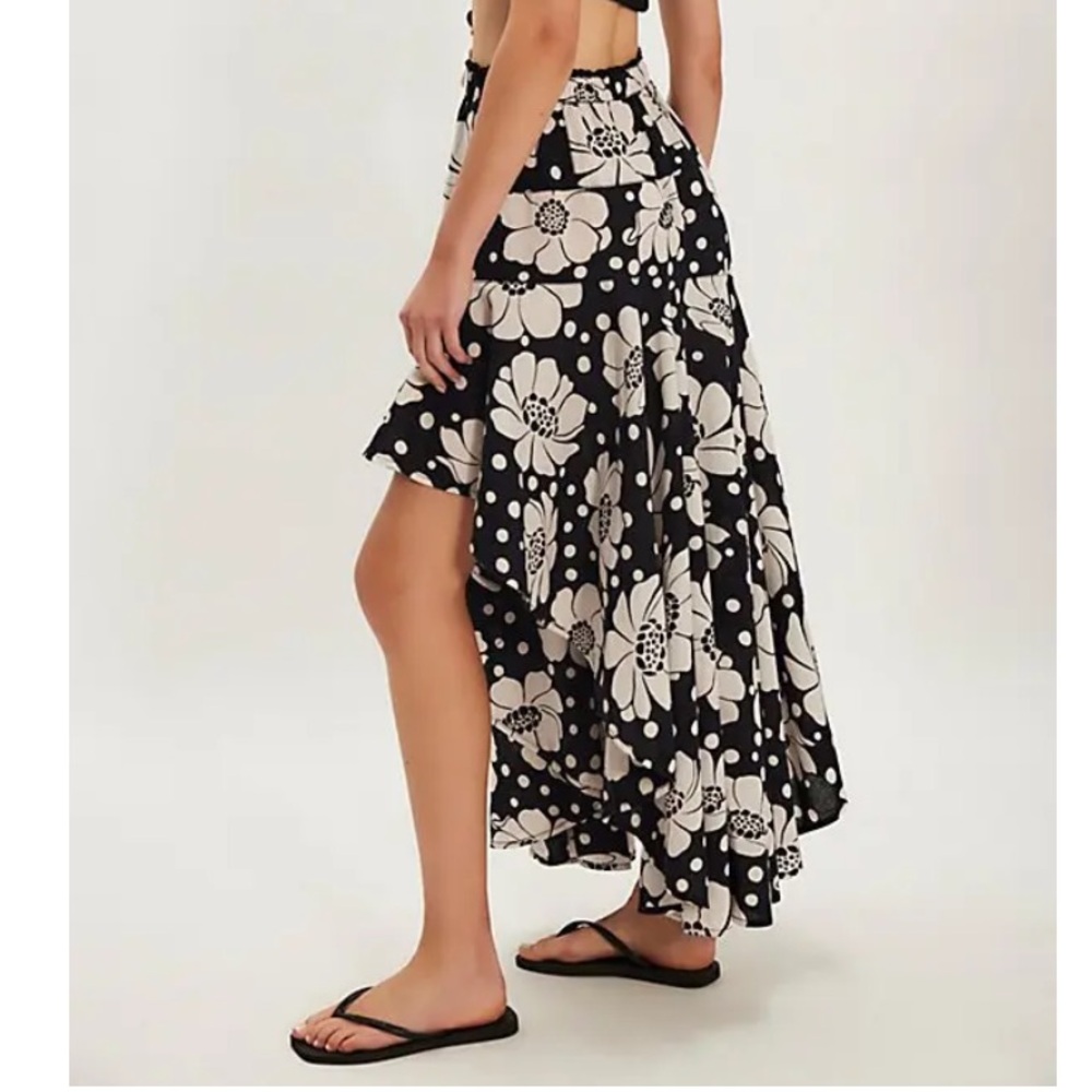 Free People Black and White Floral Asymmetrical Maxi Skirt - Picture 6 of 8